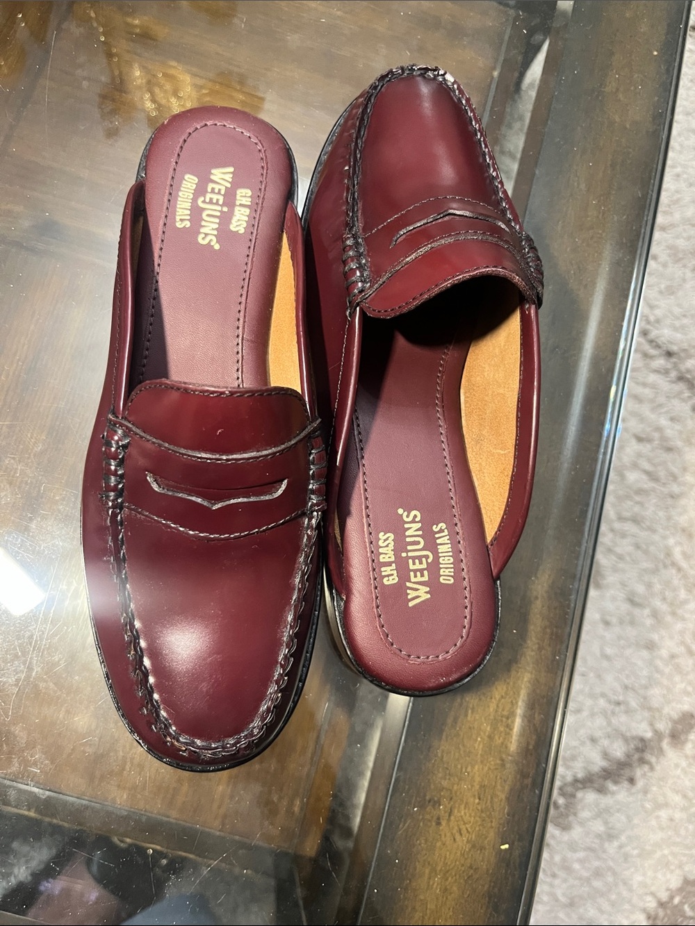 G.H. Bass & Co. Women's Burgundy Penny Loafer Mules - Picture 6 of 6